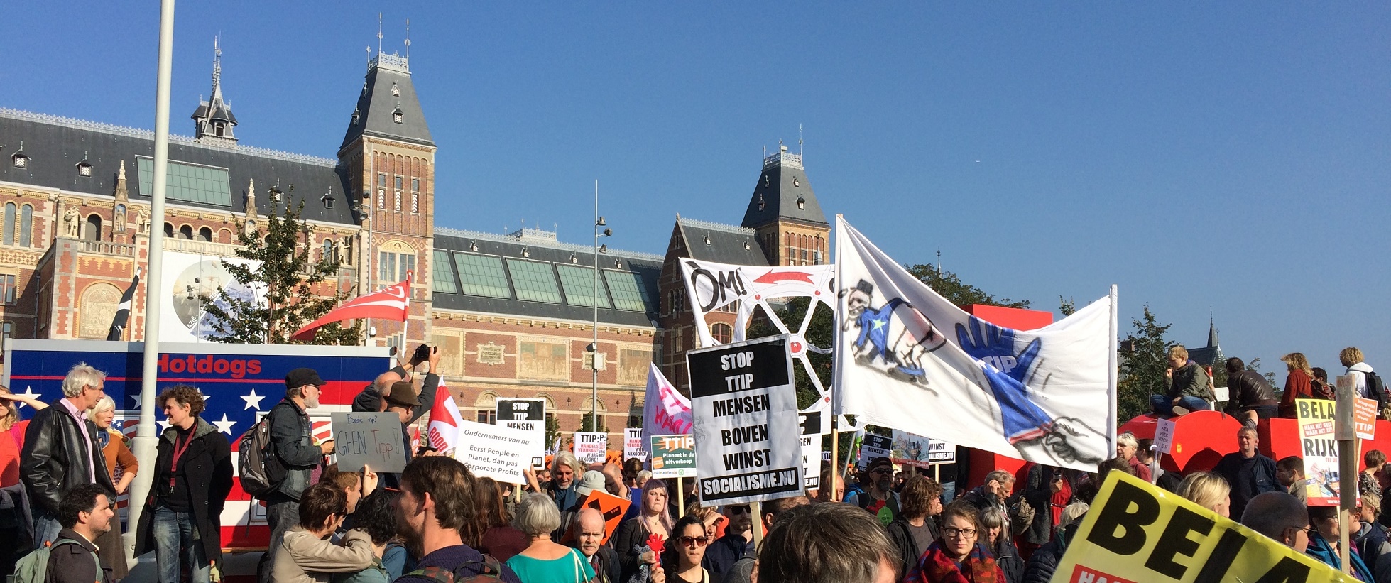 TTIP demo Amsterdam Jonas Danielplein naar Museumplein, JW was er